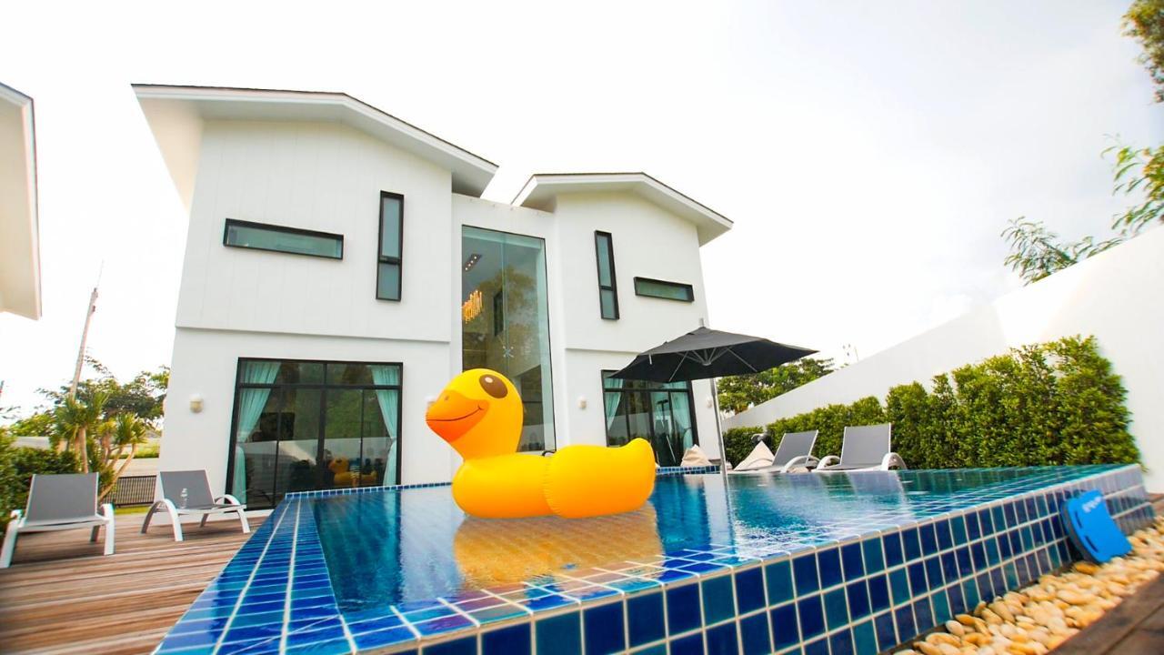 Happy Family Villa Phuket Exterior foto